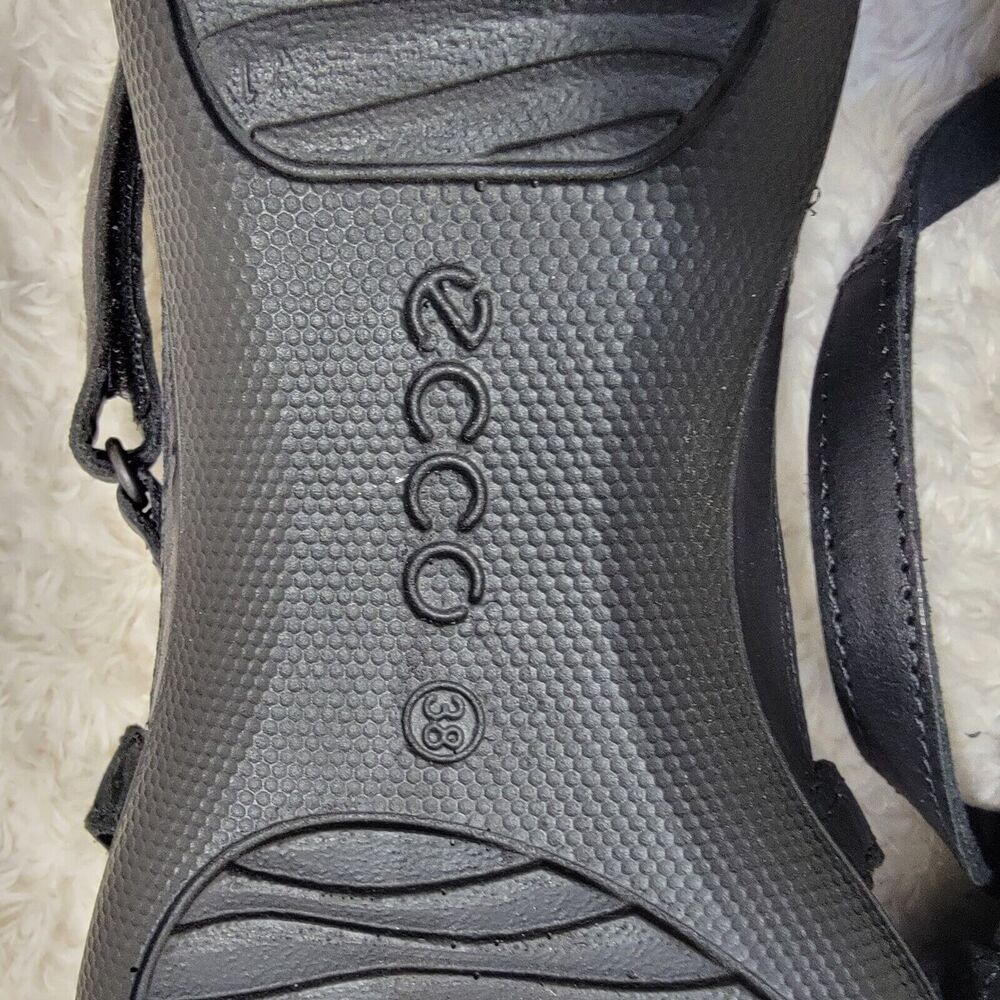 ECCO Women's Summer Cross Strap Leather And Suede Sandal, EU 38 US 7 Black EUC - Picture 9 of 16